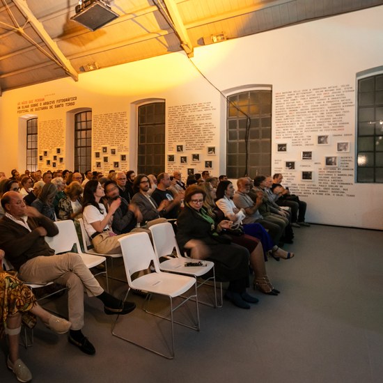 As mãos que pensam – Um olhar sobre o arquivo fotográfico do Festival de Guitarra de Santo Tirso